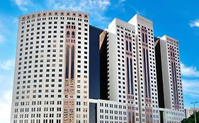 Wirgan Al Noor, Tapestry Collection By Hilton